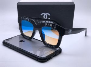 Read more about the article Chanel Goggles Unisex