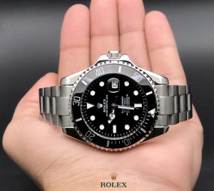 Read more about the article Rolex Submariner 1999/-
