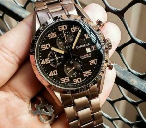 Read more about the article Tah Heuer Unboxing By Customer