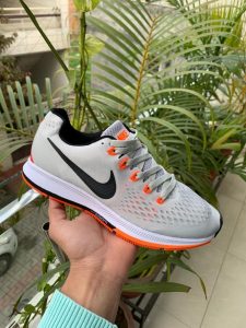 Read more about the article Nike zoom 34 1899/-