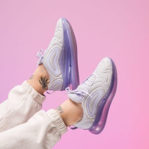 Read more about the article NIKE AIRMAX 720 For Her 2399/-