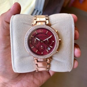 Read more about the article Brand Michael Kors MK6106 2299/-
