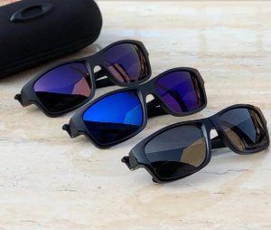 Read more about the article Brand Oakley Unisex Sunglasses 999/-
