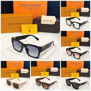 Read more about the article Unisex LV Goggles 999/-