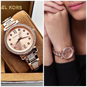 Read more about the article Brand Michael Kors MK3882 2299/-