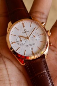 Read more about the article Brand Omega Formal Watch 2999/-