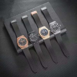 Read more about the article Brand Hublot 7A 1799/-