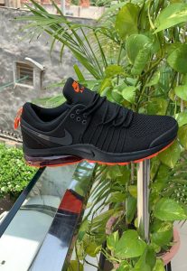 Read more about the article Model Nike presto tube 1999/-