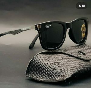 Read more about the article Unboxing of Ray Ban Sunglasses By Customer