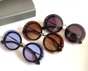 Read more about the article Miu Miu Sunglasses 1099/-