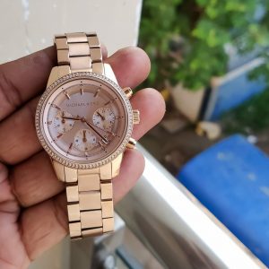 Read more about the article Michael Kors MK 6357 3599/-