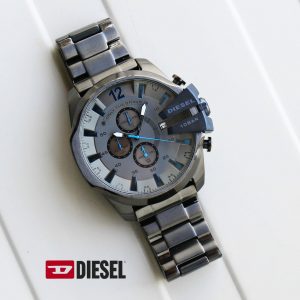 Read more about the article Diesel 10 Bar Men’s Watch 2199/-