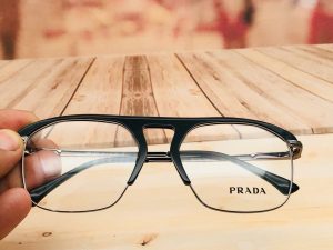 Read more about the article Prada Frames 1199/-