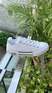 Read more about the article Dior Converse B3 half 2999/-