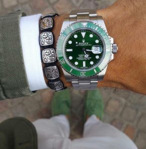 Read more about the article Rolex Submariner Automatic 3199/-