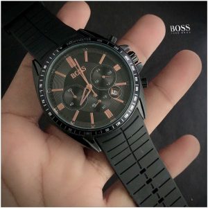 Read more about the article Hugo Boss Men’s Watch 1499/-