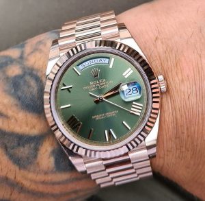 Read more about the article Rolex Date Just 2499/-