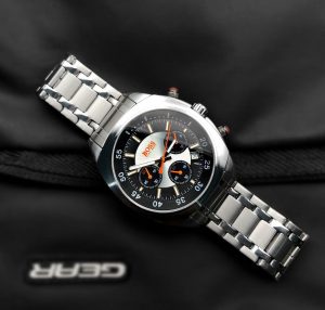Read more about the article Hugo Boss Men’s Watch 1899/-