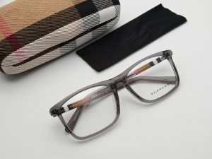 Read more about the article Burberry Frames 1699/-