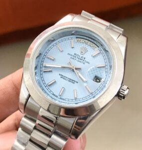 Read more about the article Rolex Day Date 7AA Auto 2699/-