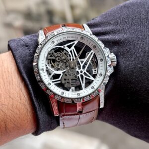 Read more about the article Roger Dubuis Excalibur Triology Master Quality 9999/-