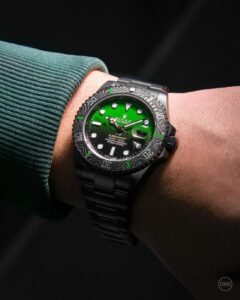 Read more about the article Rolex Submariner Black Grail DIW 7AAA Automatic 12999/-