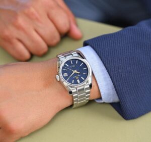 Read more about the article Grand Seiko Heritage 7AAA AUTO 7999/-