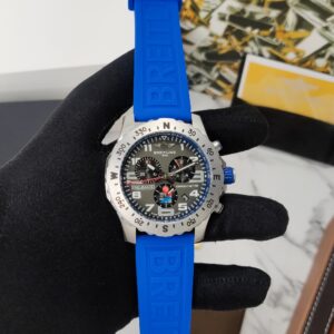 Read more about the article Breitling Endurance Pro 7AAA Japan 5699/-
