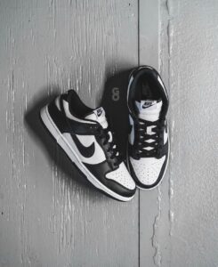 Read more about the article NIKE SB DUNK LOW 2699/-