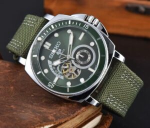 Read more about the article Seiko 5 Sports Automatic 2399/-