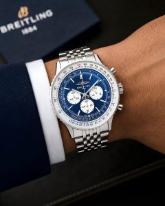 Read more about the article Breitling Navitimer Steel 7AA 2699/-